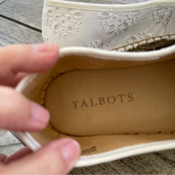 Talbots Izzy White Eyelet Espadrille Slip-On Shoes Womens Size 9 - Picture 7 of 9